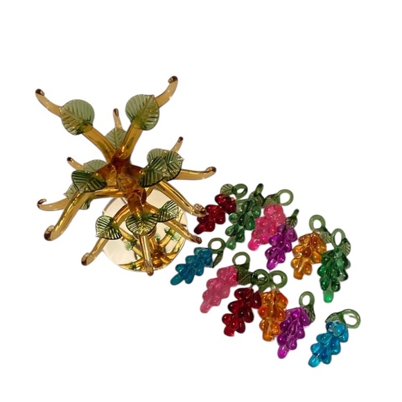 Crystal Grape Tree - Picture 16 of 16